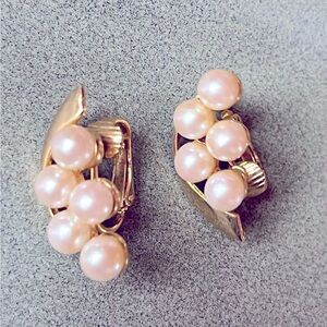 Elegant Gold and Pearl Clip-On Earrings